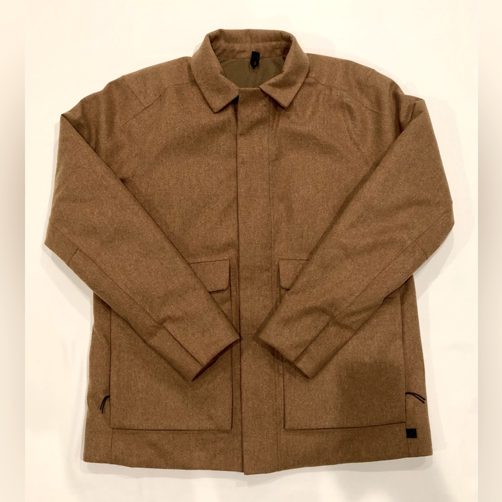 Lululemon Diffract Jacket, size Large